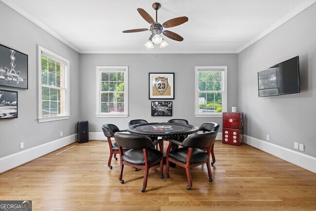 Building Photo - 11140 W Rd