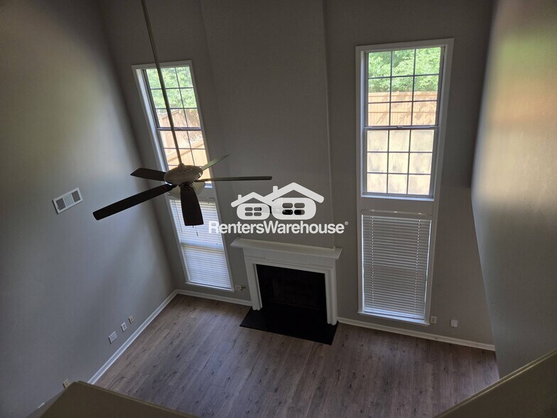 Building Photo - 2580 Alvecot Cir SE