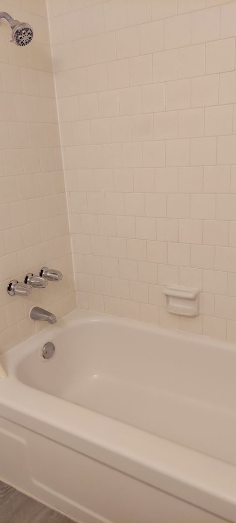 Building Photo - CP253