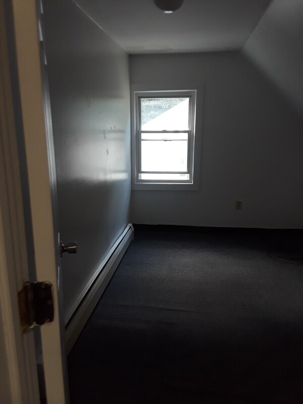 Building Photo - 175 Chestnut St
