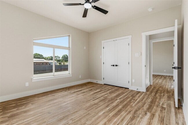 Building Photo - 1001 Agua Escondida Ct