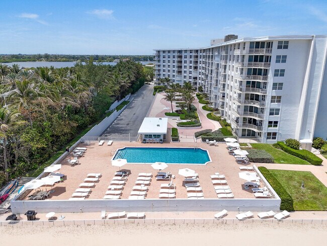Building Photo - 2295 S Ocean Blvd