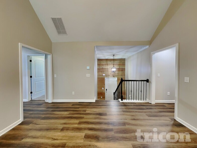 Building Photo - 117 Grizzly Trail