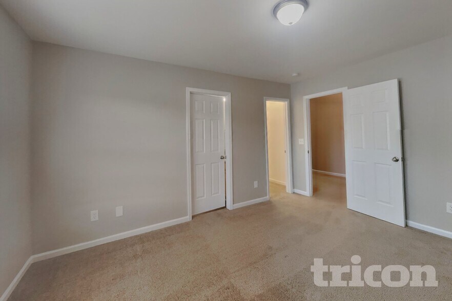 Building Photo - 3120 Rendezvous Dr