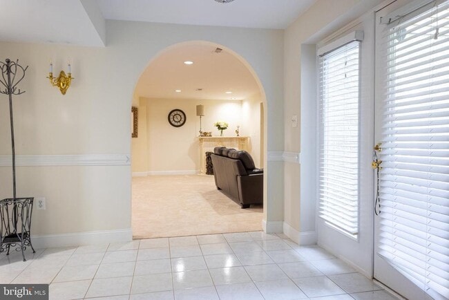 Building Photo - 4705 Rippling Pond Dr