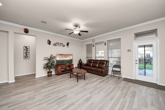 Building Photo - 28634 Monarch Cliffs Dr