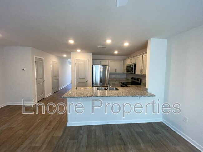 Building Photo - 35 March Crk Dr