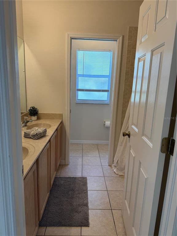 Building Photo - 10760 Plantation Bay Dr