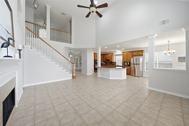Building Photo - 5531 Cranston Ct