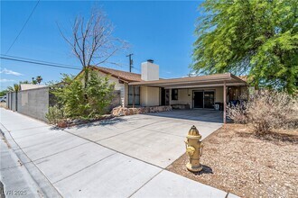 Building Photo - 4401 St Andrews Cir