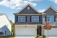 Building Photo - 4655 Fullerton Dr