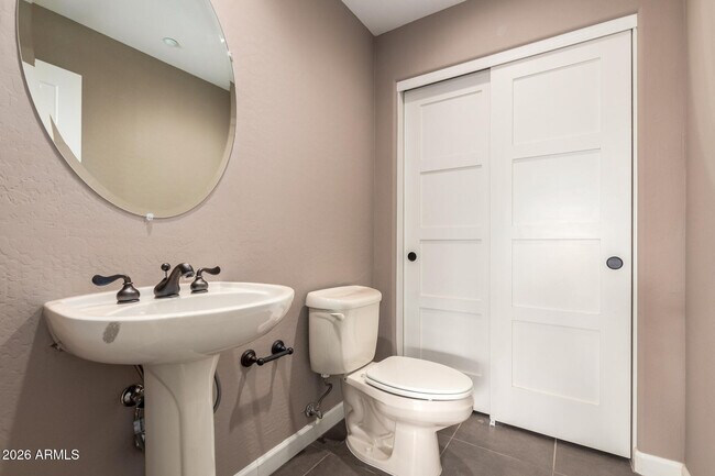 Building Photo - 20927 W Main St