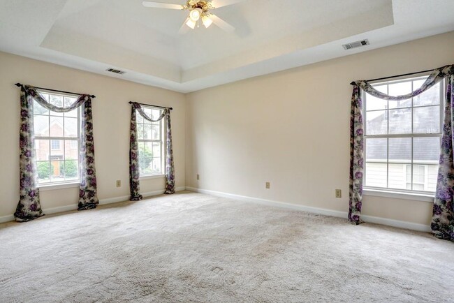Building Photo - 5041 Anclote Dr