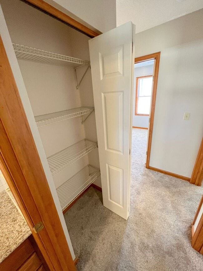 Building Photo - Gorgeous 3BR Ranch Rental Home in Newark -...