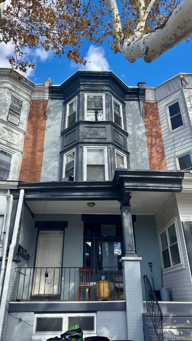 Building Photo - 5459 Cedar Ave