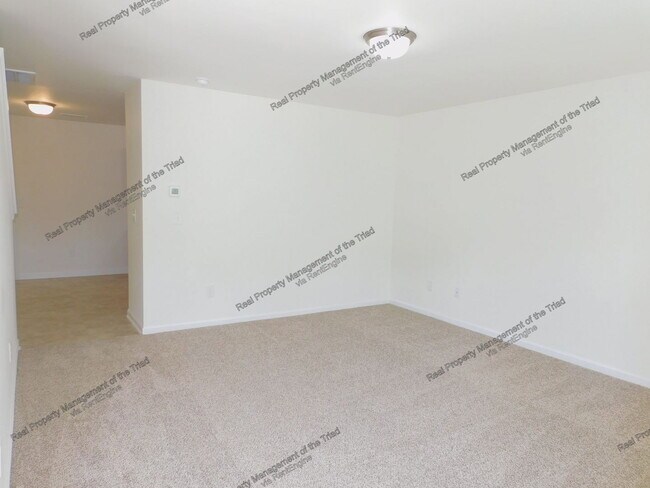 Building Photo - 4623 Chapel Ridge Dr