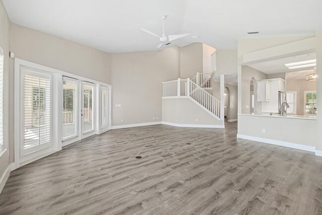 Building Photo - 113 Sea Garden Ct