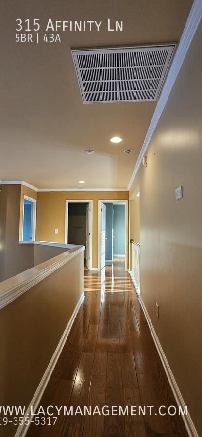 Building Photo - 315 Affinity Ln