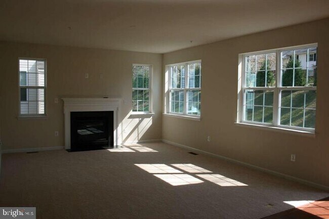 Building Photo - 617 Highland Farms Cir