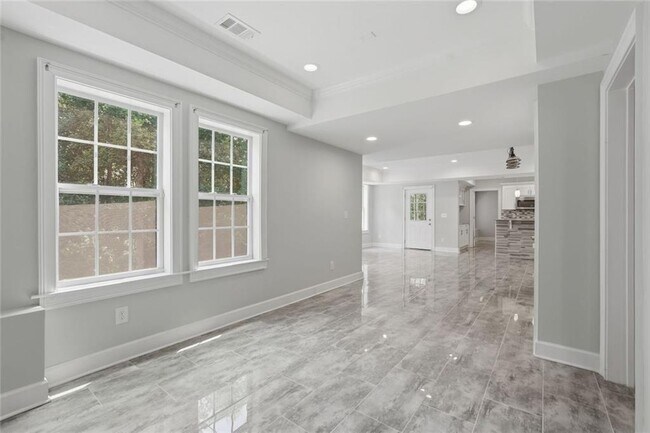 Building Photo - 770 Glastonbury Ct