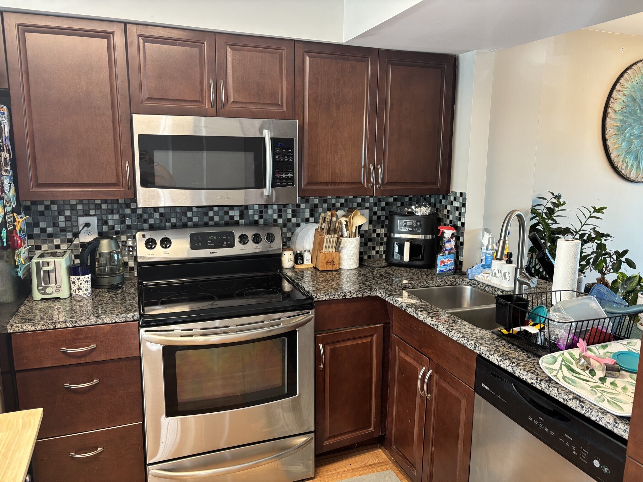 Building Photo - 1355 Riverwood Way
