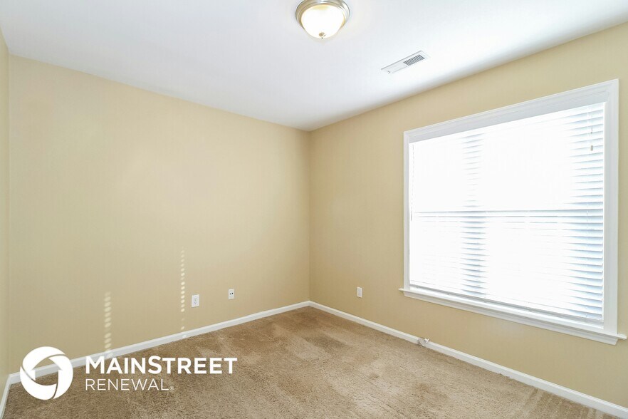 Building Photo - 125 Braeburn Dr