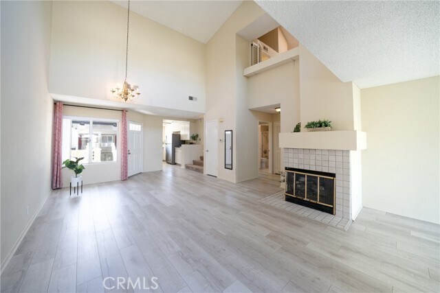 Building Photo - 5 Elmbrook