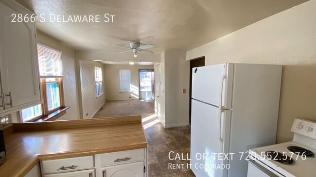 Building Photo - 2866 S Delaware St