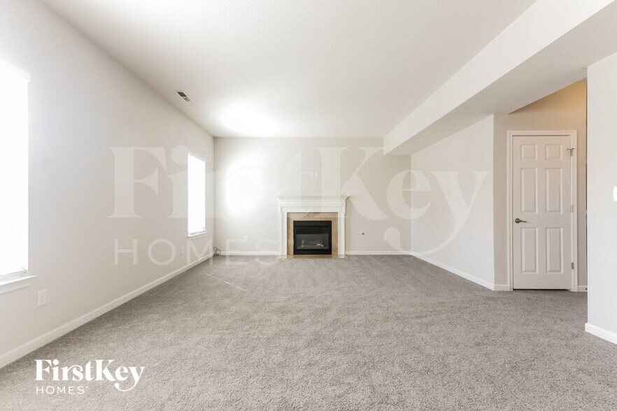 Building Photo - 8349 Burket Way