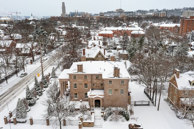 Building Photo - 5135 Ellsworth Ave