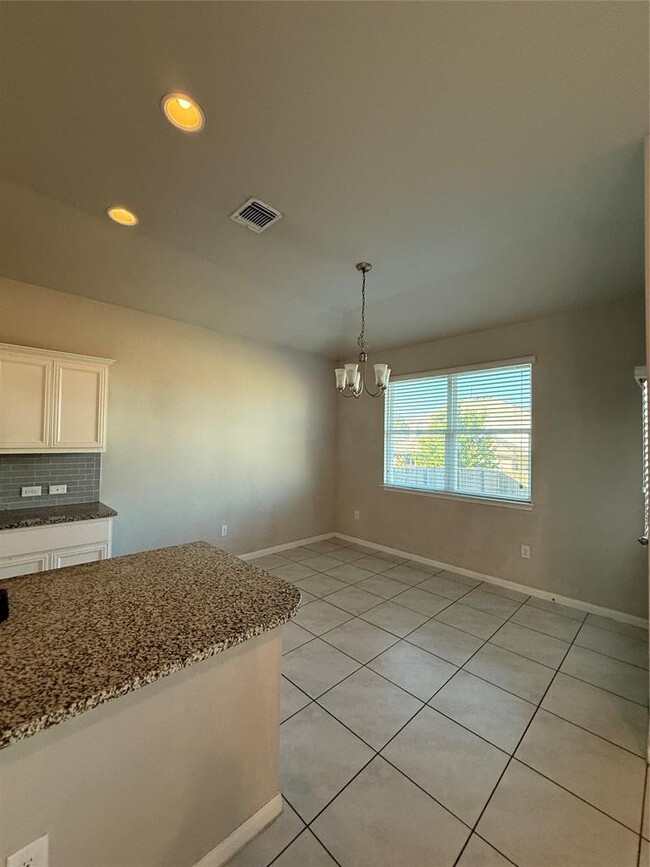 Building Photo - 6516 Ranchito Dr