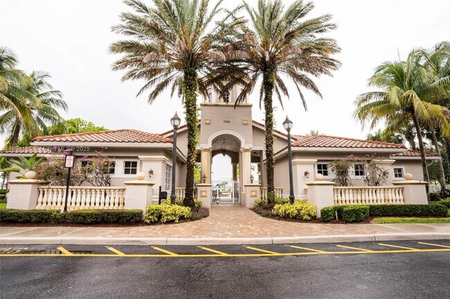 Building Photo - 4537 SW 183rd Ave