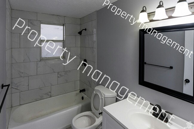 Building Photo - 202 W 2050 N