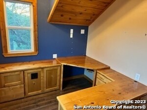 Building Photo - 707 Faurie Rd