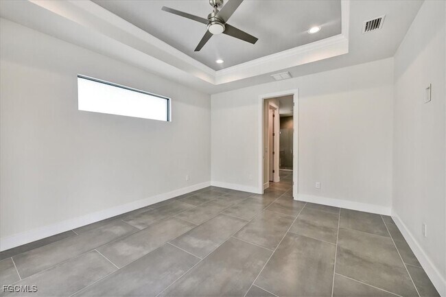 Building Photo - 2602 SW 27th St