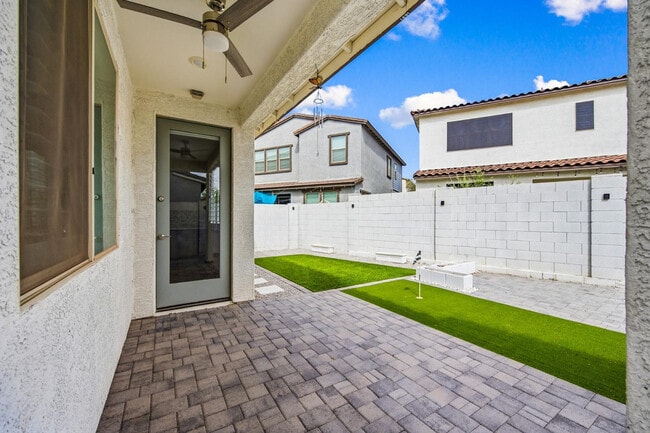 Building Photo - 4834 S Ferric