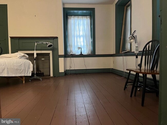 Building Photo - 16 Philadelphia Ave