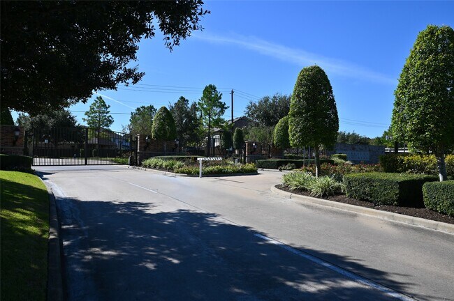 Building Photo - 1126 Sopris Dr
