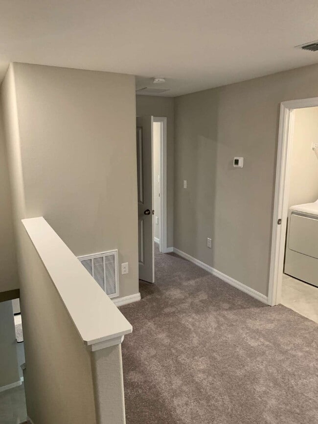 Building Photo - 9625 Pembrooke Pines Dr