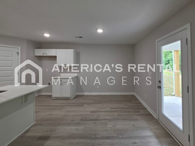 Building Photo - 10311 Bramlett Way