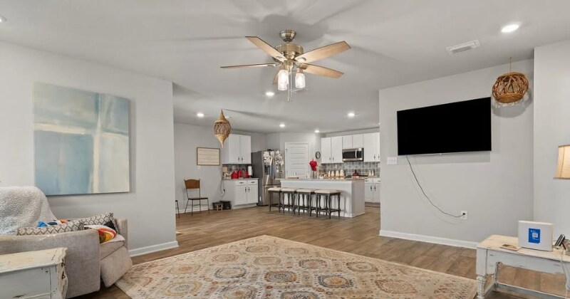 Building Photo - 10719 Northern Dancer Ct