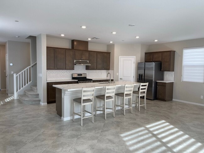Building Photo - Gorgeous 2 Story Home in Gated Community!