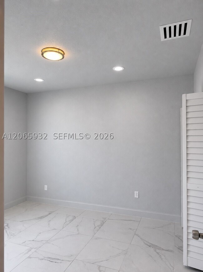 Building Photo - 1311 NW 52nd St