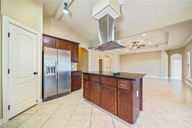 Building Photo - 6 Virginia Hills
