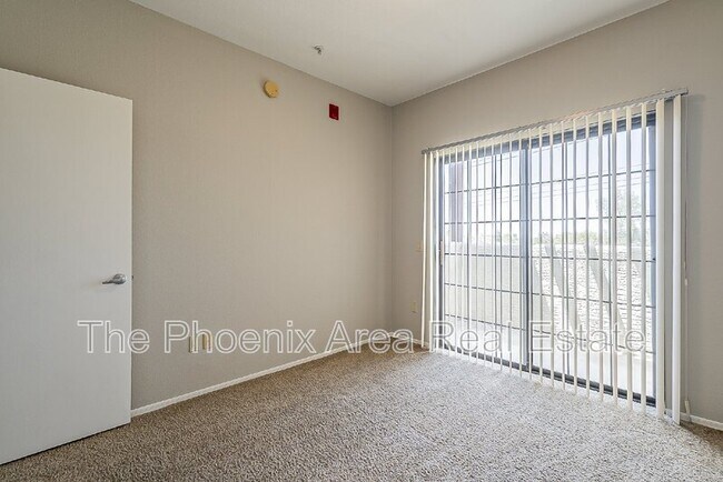 Building Photo - 3434 E Baseline Rd