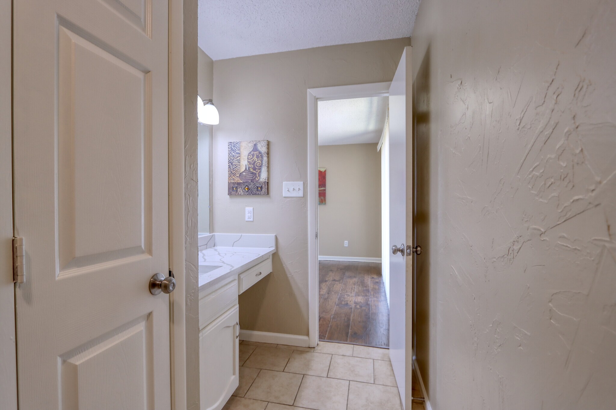 Building Photo - 707 Harbour Town Dr