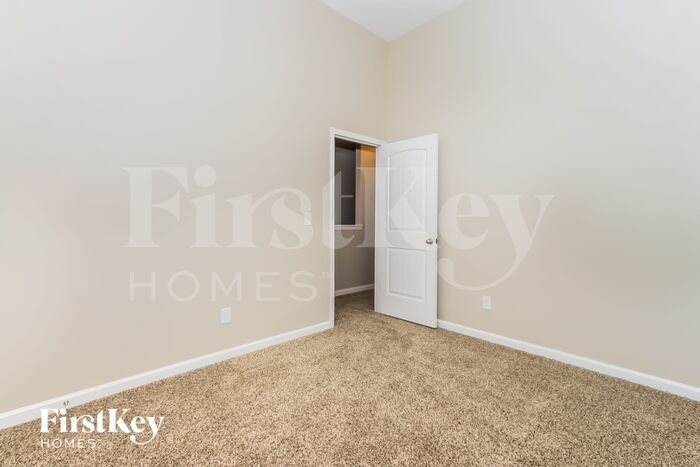 Building Photo - 284 Lossie Ln