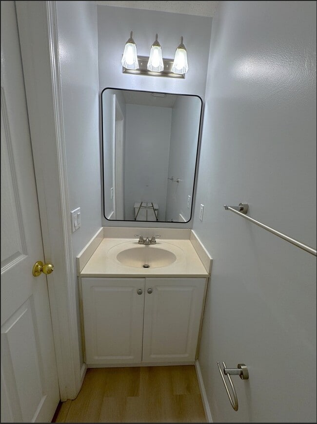 Building Photo - 2203 Bear Valley Terrace