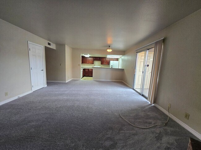 Building Photo - 5360 Indian River Dr