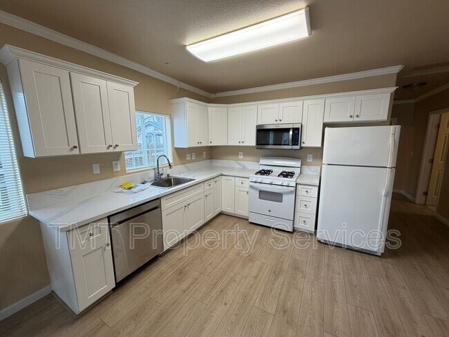 Building Photo - 4200 35th St